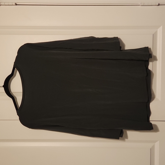 Olive green XL Susan Graver Blouse - Picture 3 of 3